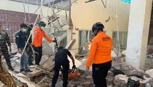 BMKG Catat 265 Gempa Susulan di NTT, Warga Diminta Waspada