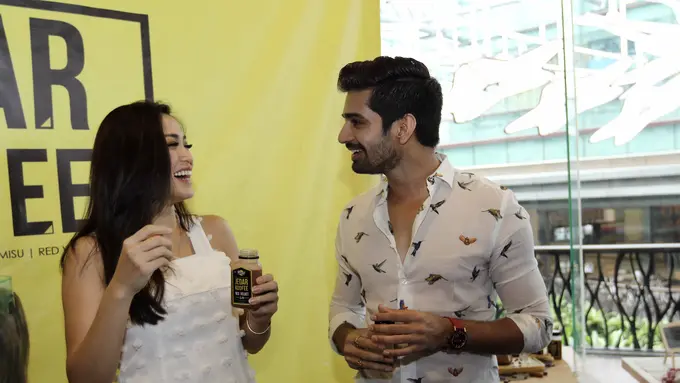 [Bintang] Jessica Iskandar dan Vishal Singh