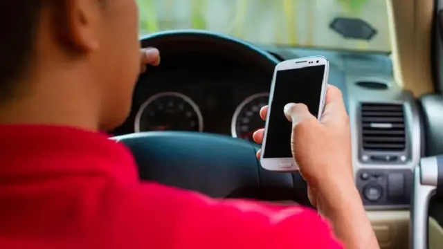 8 Tanda Bahwa Anda Kecanduan WhatsApp 2