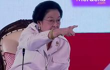 Momen Megawati Tunjuk-Tunjuk Jenderal TNI, Ngegas Sindir Kapolri Jika Polisi Berani Tangkap