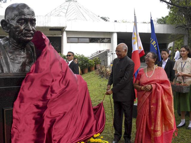 45 Kata Kata Bijak Mahatma Gandhi Inspiratif Menerangi Dunia Ragam Bola Com