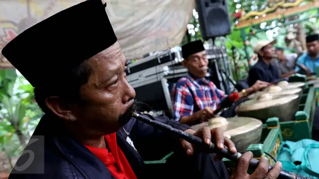 Gaya Bernyanyi Lagu Daerah Masyarakat Sunda dan Cianjur Adalah Mamaos
