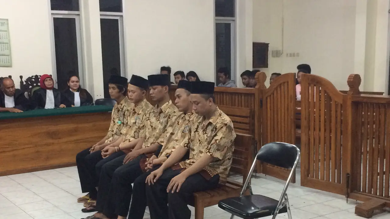 Vonis Seumur Hidup Untuk Para Geng Motor Cirebon