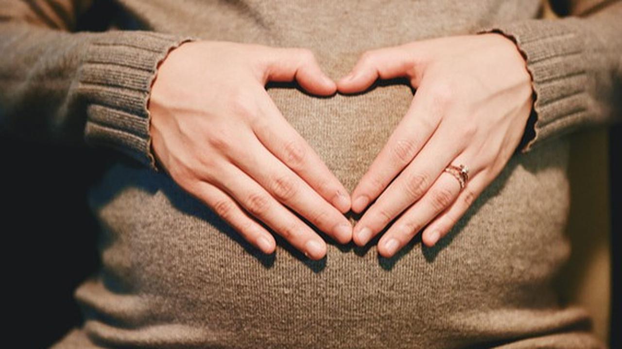 5 Mitos Ibu Hamil Makan Rambutan dan Faktanya, Bayi Lahir  Dipercaya Berambut Lebat