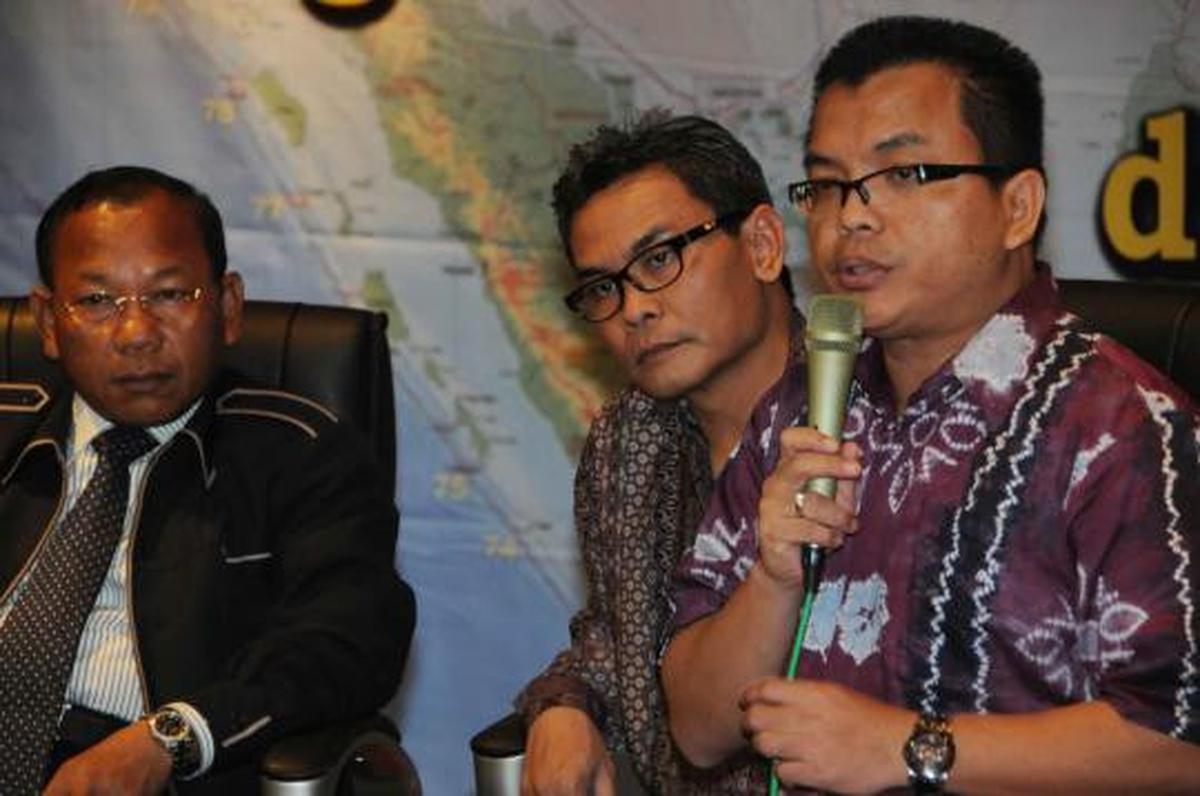 Diskusi refleksi akhir tahun 2012