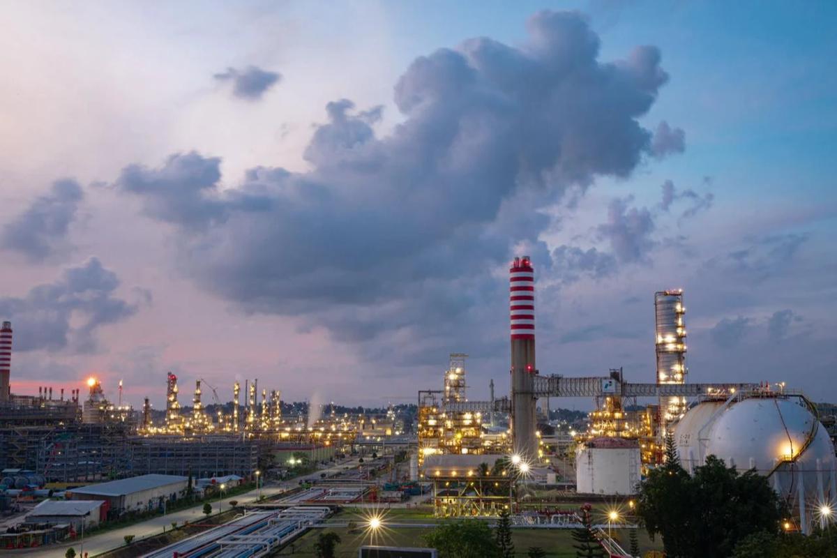PT Kilang Pertamina Internasional (KPI) Unit Balikpapan telah siap menyambungkan kilang eksisting dengan kilang baru. (Foto: Pertamina)