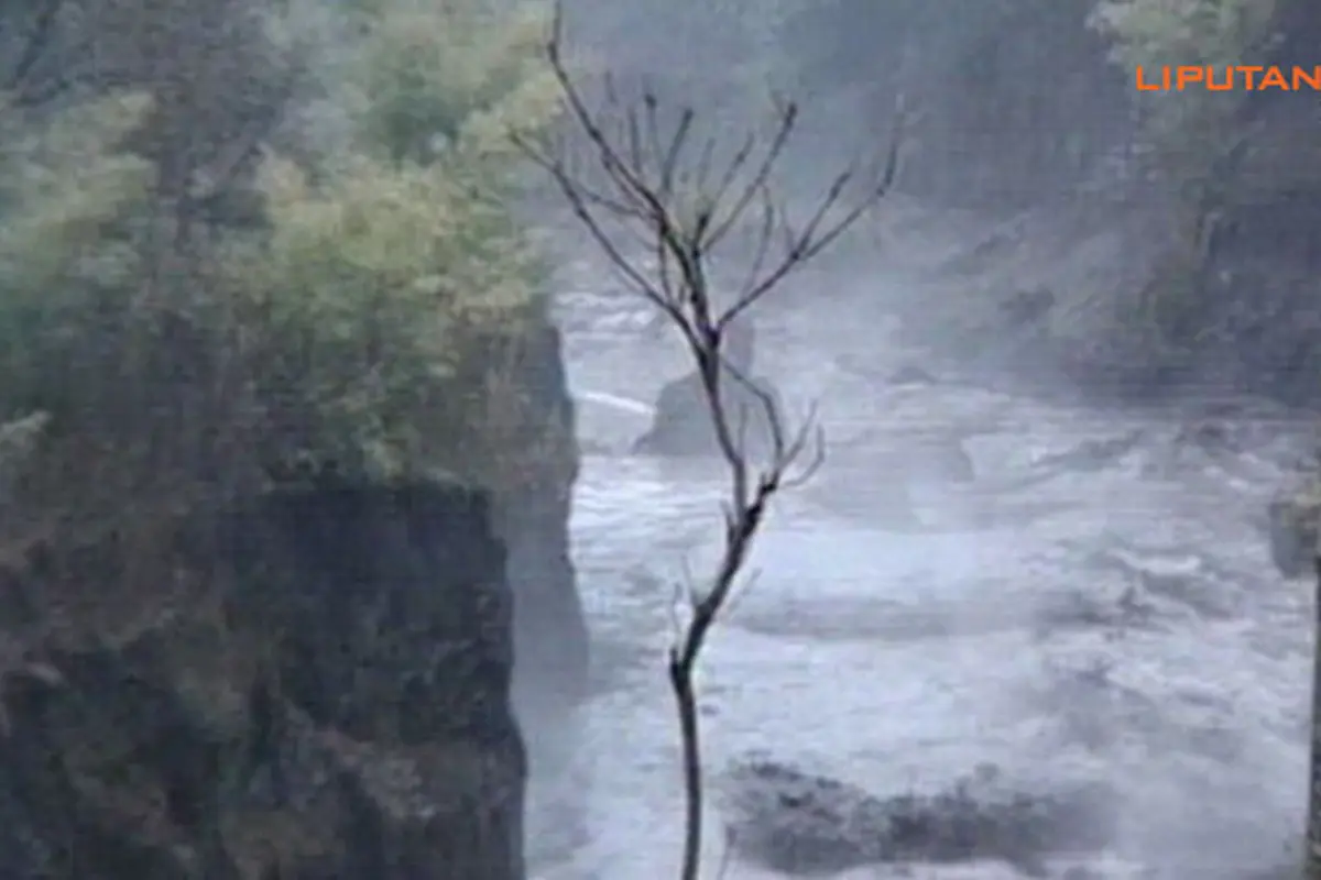 lahar-dingin-kelud-150218d.jpg