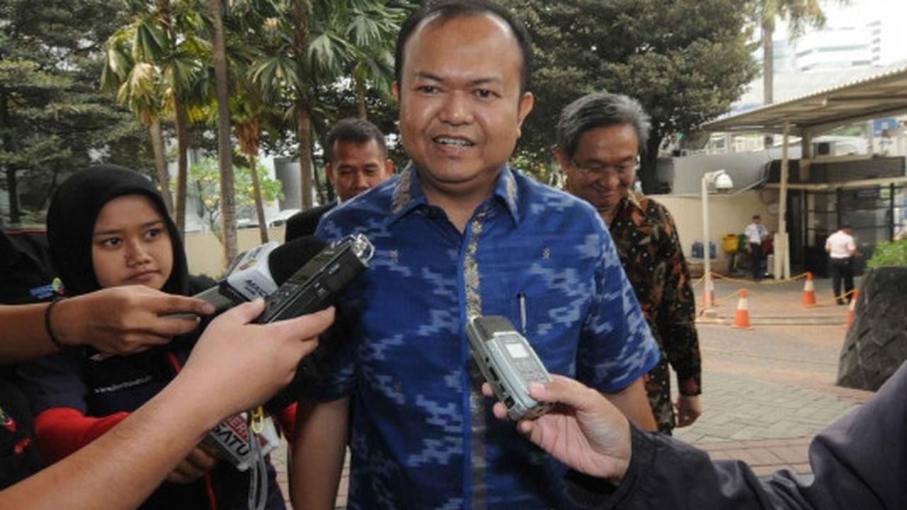 Gaya santai Patrice Rio Capella penuhi panggilan KPK