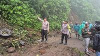 Terungkap, Ini Penyebab Jip Wisata Bromo Terguling hingga Tewaskan 2 Orang