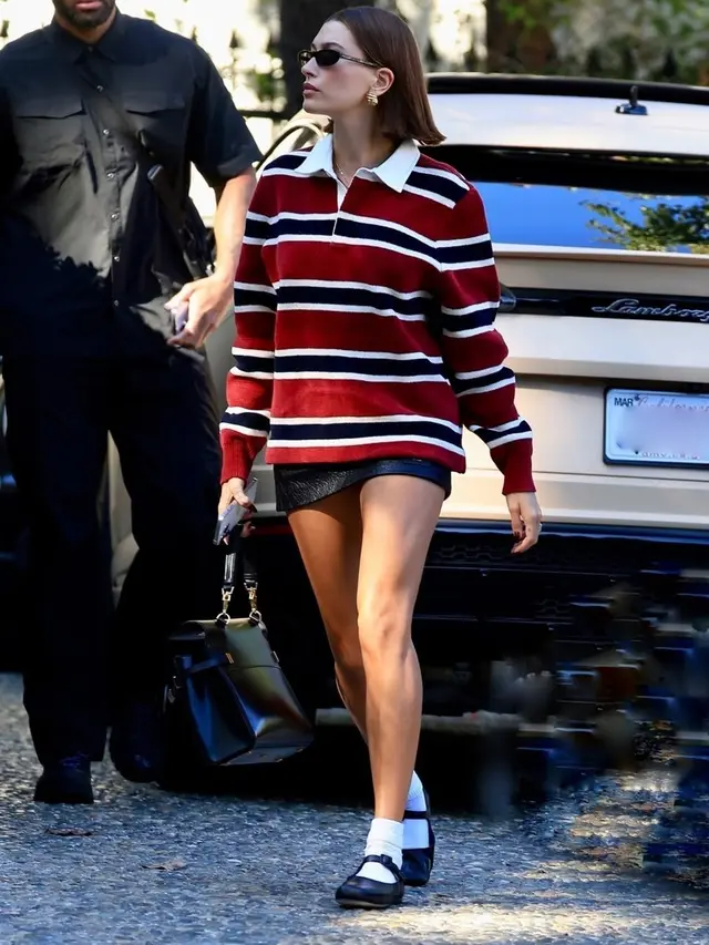 Baju Rugby Comeback! Tren 2000-an Jadi Andalan Streetwear 2025