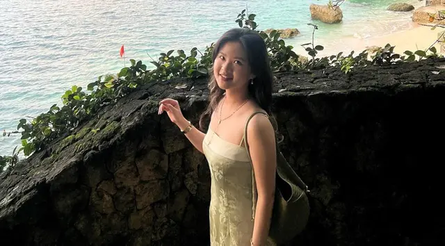 Kini penampilannya kian menawan, intip 6 potret terbaru Felicia Tissue yang sukses di dunia bisnis