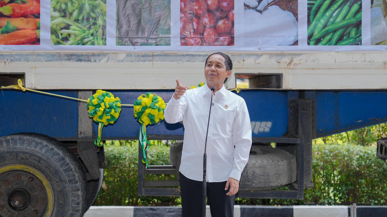 Raja Antoni: Perhutanan Sosial Bentuk Keberpihakan Dalam Pengentasan Kemiskinan dan Kemandirian Pangan