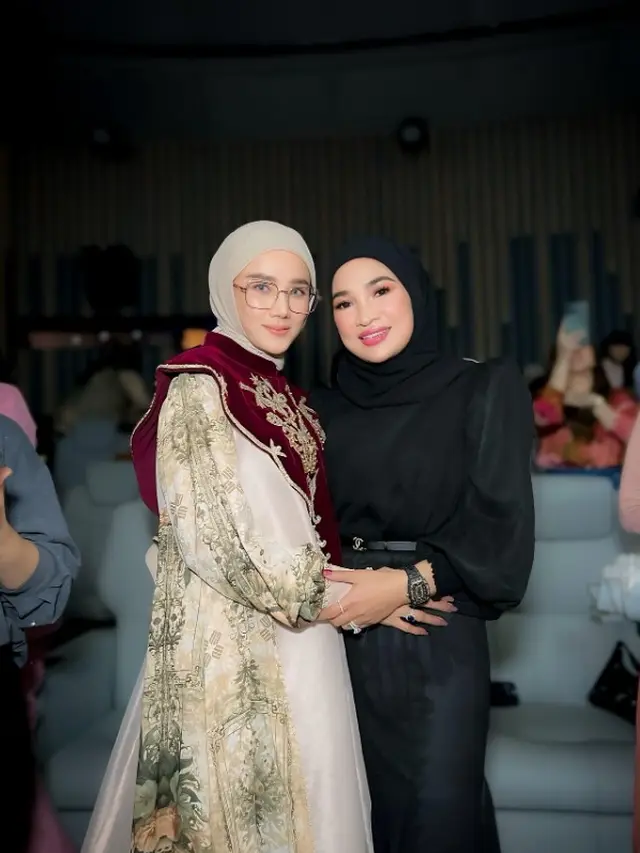 Model Gamis Mulan Jameela