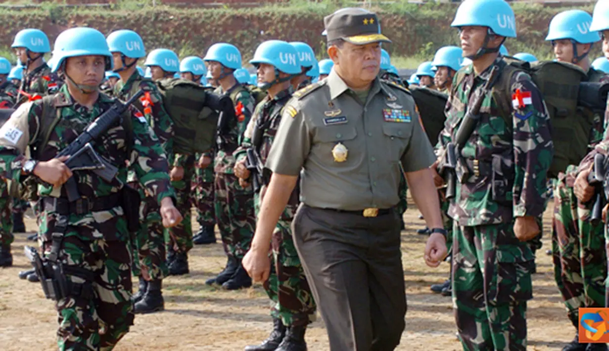 Citizen6, Bogor: Asops Panglima TNI menyampaikan harapannya kepada para prajurit untuk melaksanakan latihan dengan penuh rasa tanggung jawab, dan disiplin yang tinggi sebagai personel Satgas Yonmek dalam misi PBB. (Pengirim: Badarudin Bakri).