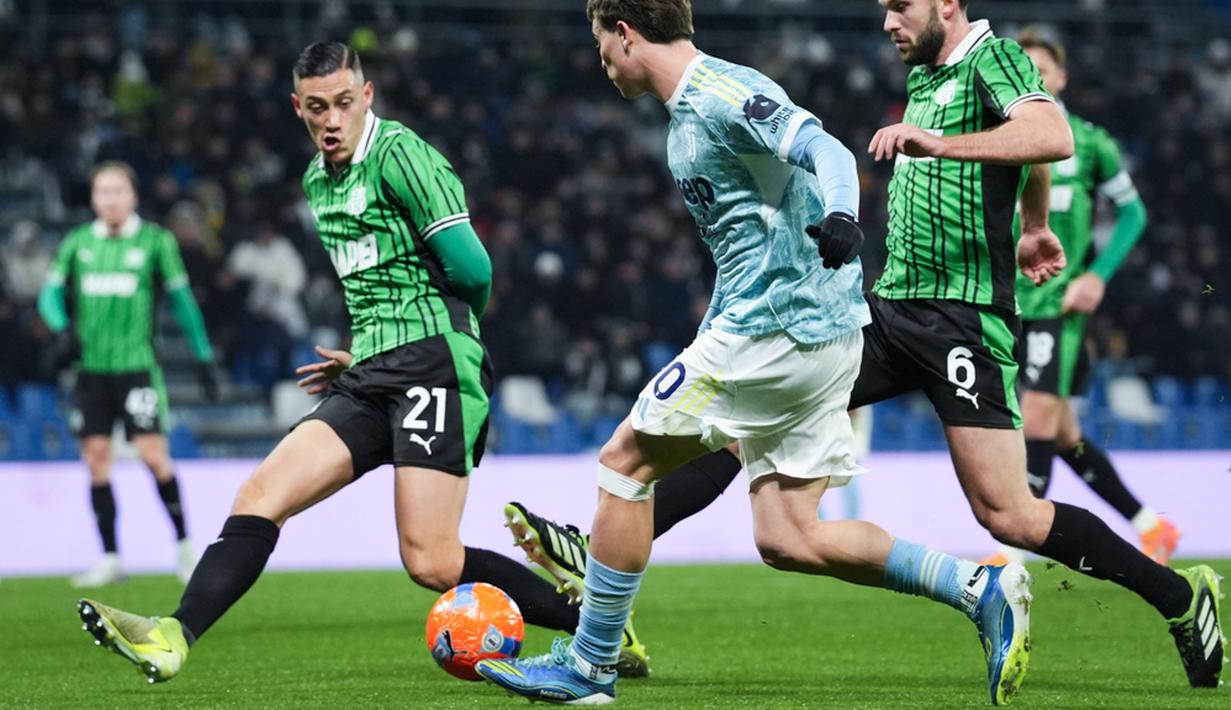 Tambahan tiga poin membuat Juventus kokoh di peringkat keempat klasemen sementara dengan raihan 36 poin. Sementara itu, Sassuolo tertahan di posisi ke-10 dengan koleksi 23 angka. (Massimo Paolone/LaPresse via AP)