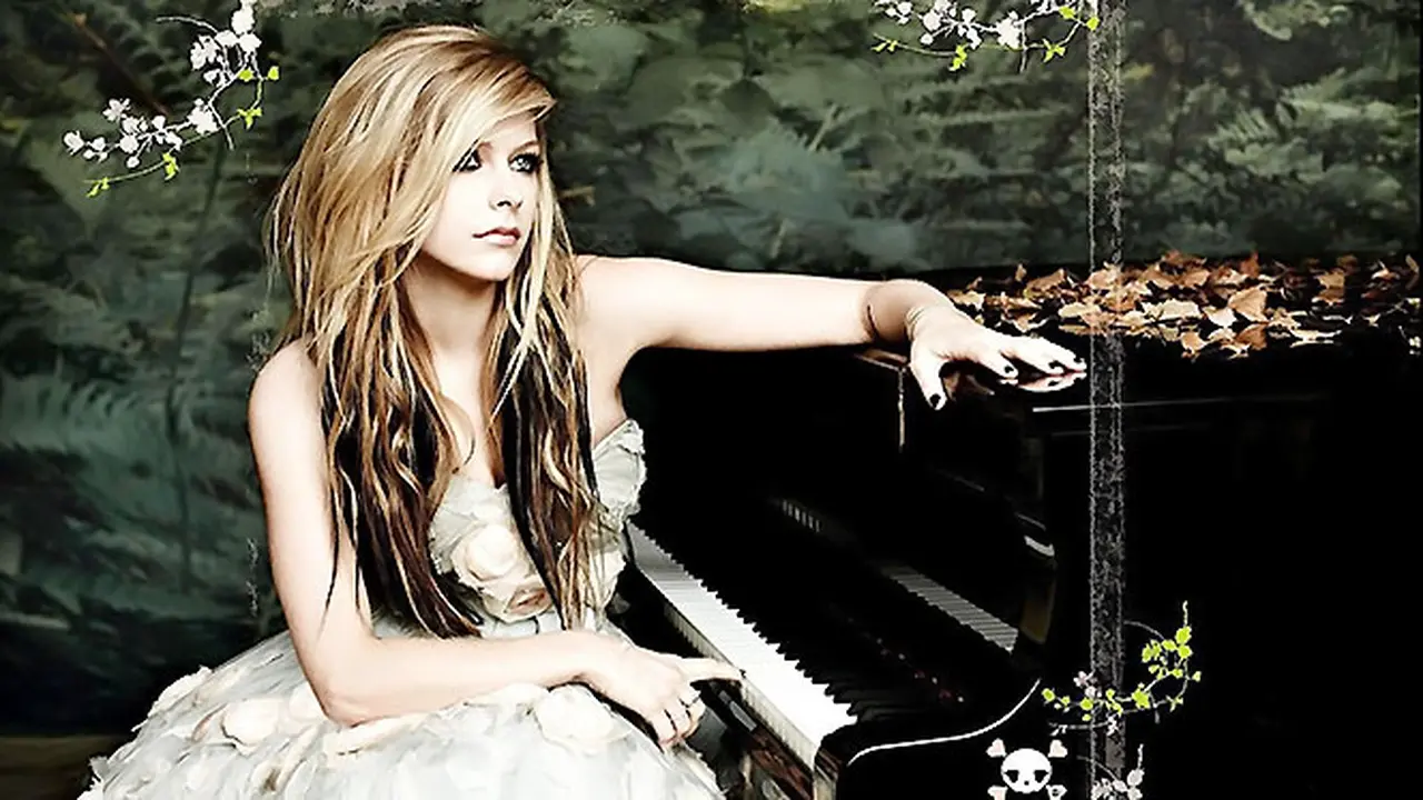 avril-130911b.jpg