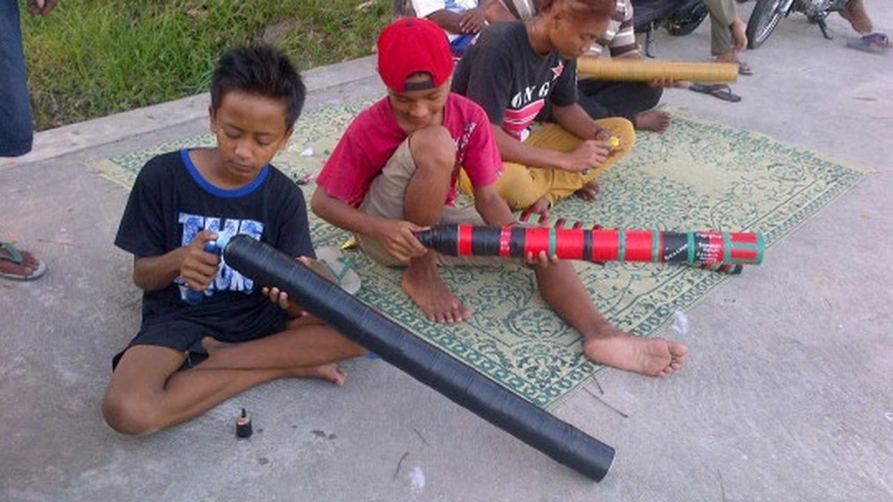Ini mainan seru ABG Sukoharjo saat ngabuburit menunggu buka puasa