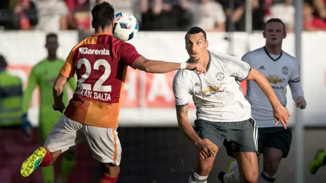 Video gol debut Zlatan Ibrahimovic bersama Manchester United saat melawan Galatasaray, Sabtu (30/07). Ibrahimovic berhasil mencetak gol indah pada laga yang berkesudahan 5-2 untuk kemenangan MU.