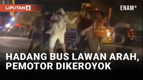 VIDEO: Hadang Bus Lawan Arah di Lamongan, Pemotor Malah Dikeroyok