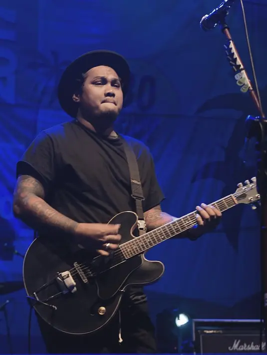 Seperti yang dilansir dari Liputan6.com, dengan mengikuti kajian, Virgoun pun berharap kegiatan positif ini bisa menjadi tren yang bagus yang banyak diikuti oleh banyak kalangan artis. (Instagram/virgoun_)