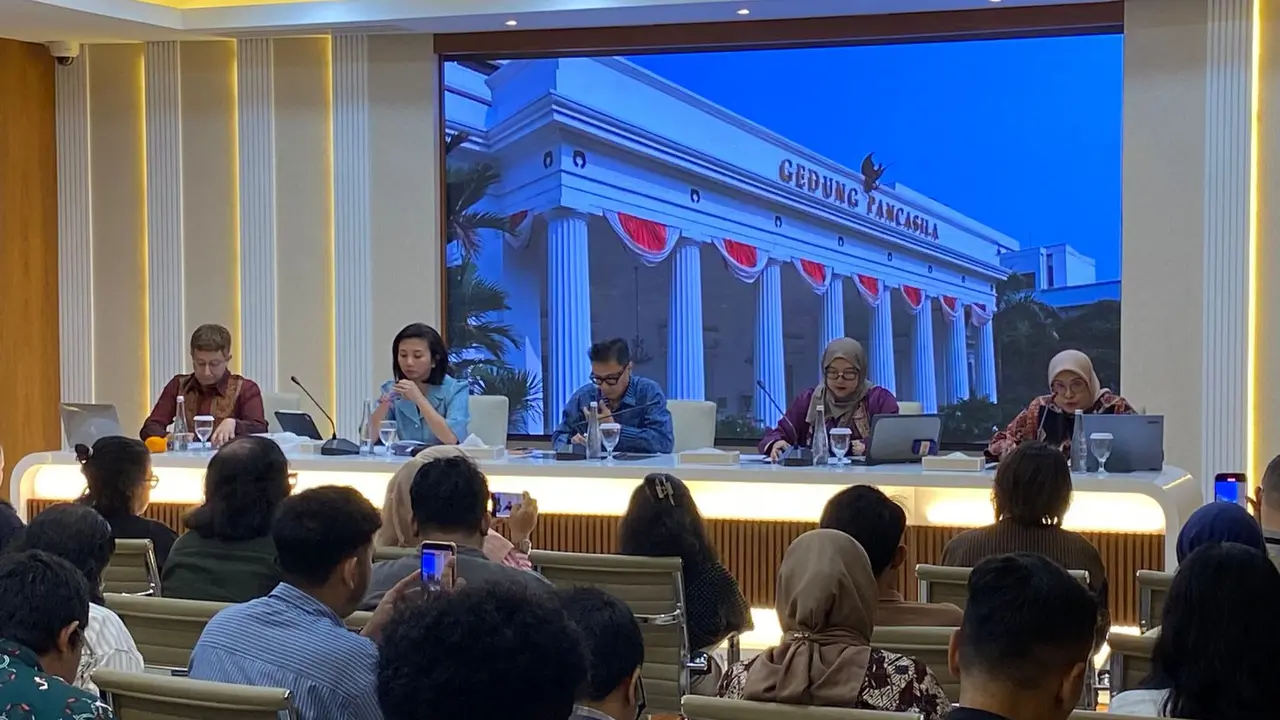 Plt Direktur Pelindungan WNI Kemlu RI Heni Hamidah pada Kamis (8/1/2026) di Jakarta, menyebut berdasarkan catatan dari KBRI Caracas, terdapat 37 WNI di Venezuela. (Dok. Liputan6.com/Teddy Tri Setio Berty)
