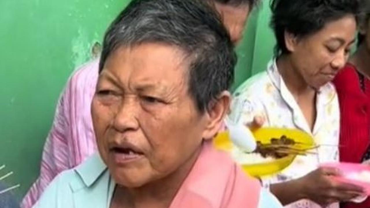 Adakan Jumat Berkah di Panti ODGJ, Aksi Wanita Ini Tuai Pujian