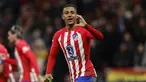 Penyerang Atletico Madrid #12 Samuel Lino merayakan gol ketiga timnya yang dicetak ke gawang Athletic Bilbao dalam laga lanjutan La Liga Spanyol di Wanda Metropolitano, Minggu (28/4/2024) dini hari WIB. (OSCAR DEL POZO / AFP)