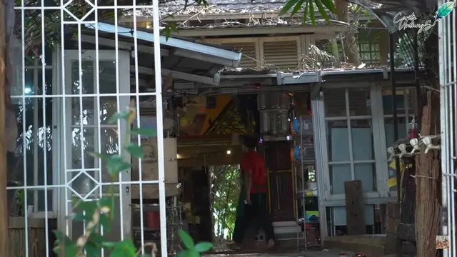 Di Pinggir Rel Kereta, 7 Potret Rumah Dik Doank yang Artistik