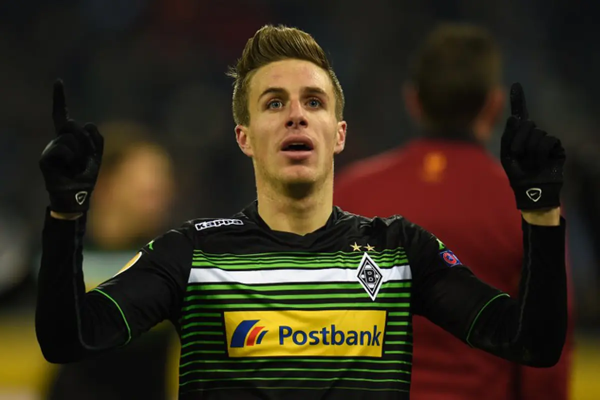 Gelandang Borussia Moenchengladbach's Patrick Herrmann