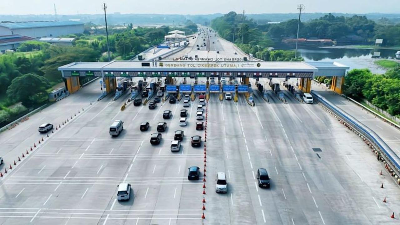 Persiapan Mudik Lebaran 2026: JTT Perbanyak Gardu Tol di GT Cikampek Utama