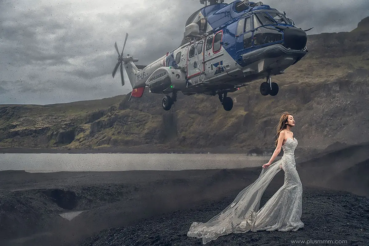 [Bintang] Foto Pre Wedding, Perempuan Ini Nyaris Tertabrak Helikopter!