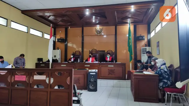 Sidang sengketa lahan PT Semen Bosowa Maros dan seorang Insinyur (Liputan6.com/Fauzan)