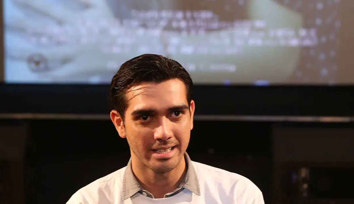 Meski mengaku menghadapi tantangan, Fachry tak mau blak-blakan atas perannya karena ingin memberikan kejutan bagi para penonton film ini. Ia merasa sudah melalui semua tantangan yang dihadapi. (Nurwahyunan/Bintang.com)