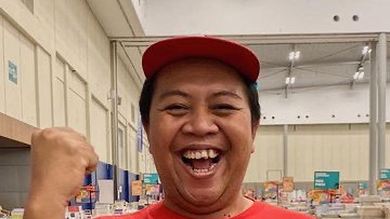 Kini Gilang memutuskan untuk hengkang dari acara Lapor Pak. Ia diketahui masih aktif menghibur penggemar di podcast "PODKIS" bersama Adjis Doaibu juga di acara garapan manajemen Wendy Cagur.