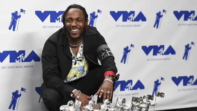 [Bintang] Kendrick Lamar