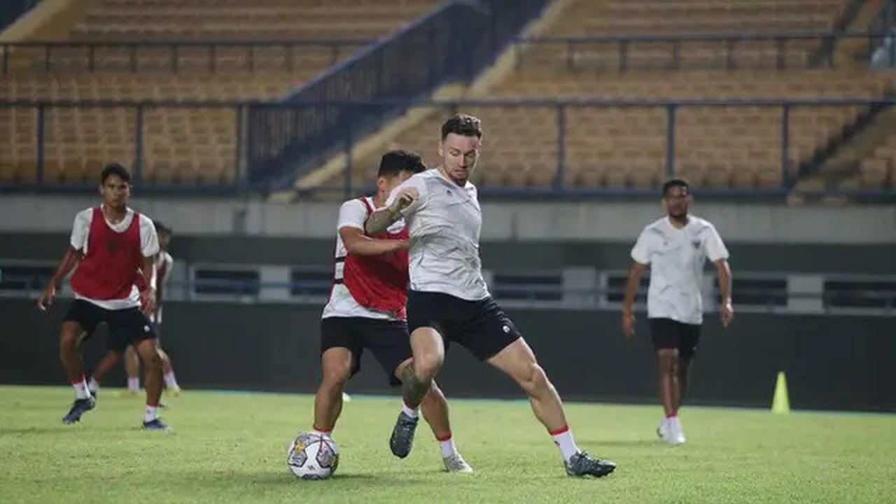 Rekor Patrick Kluivert di Timnas Curacao: Dalam Setahun Dongkrak Rangking FIFA dari 155 ke Posisi 75