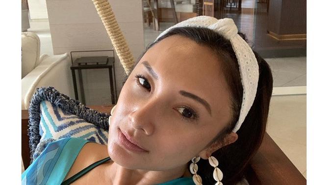 6 Potret Terbaru Tata Cahyani Mantan Istri Tommy Soeharto Yang Awet Muda Hot Liputan6 Com