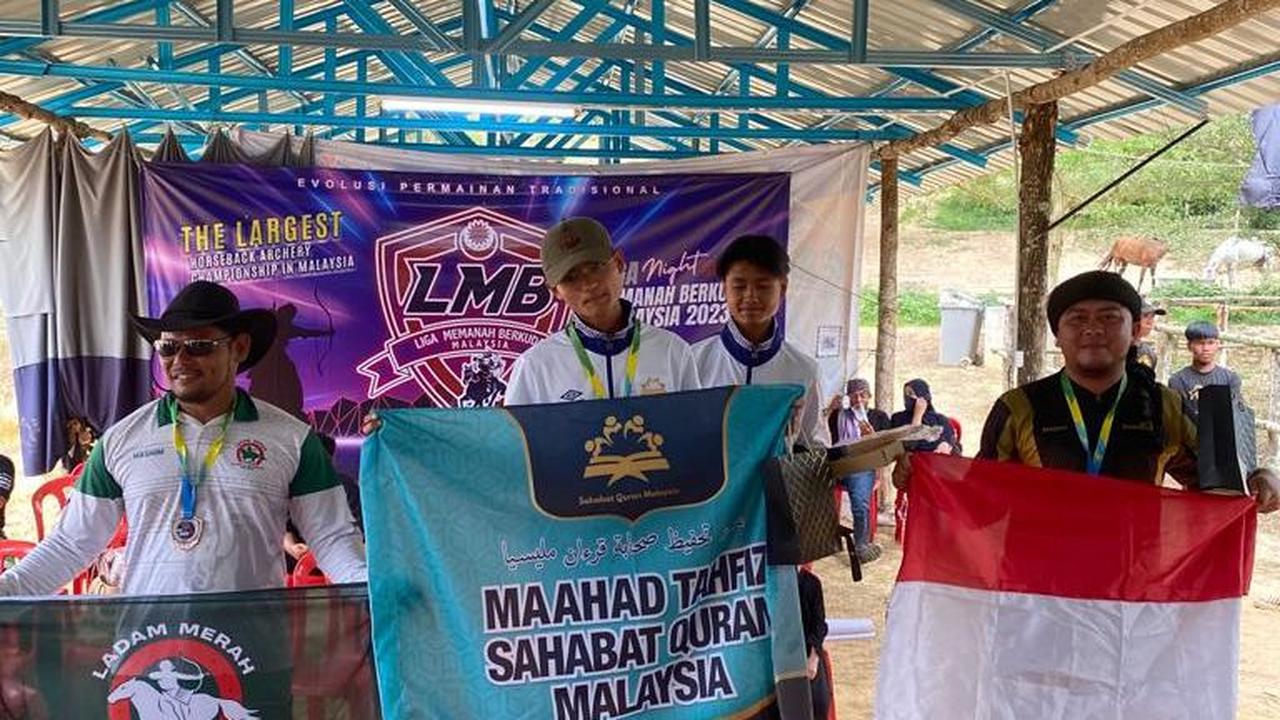 Tidak hanya mendidik santri, Kiai Yasyfi yang pernah mengikuti AKSI Indosiar tahun 2013 itu juga disibukkan dengan kegiatan berdakwah kepada masyarakat sekitar dengan Majelis Akhlaq Kareema.