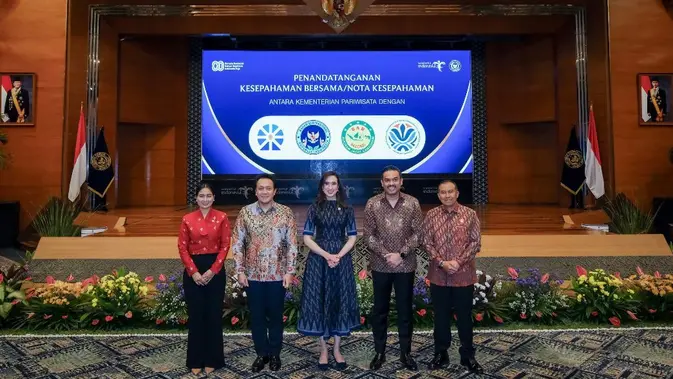 Sinergi Lintas Kementerian: MBG dan Aksi Bersih Indonesia.
