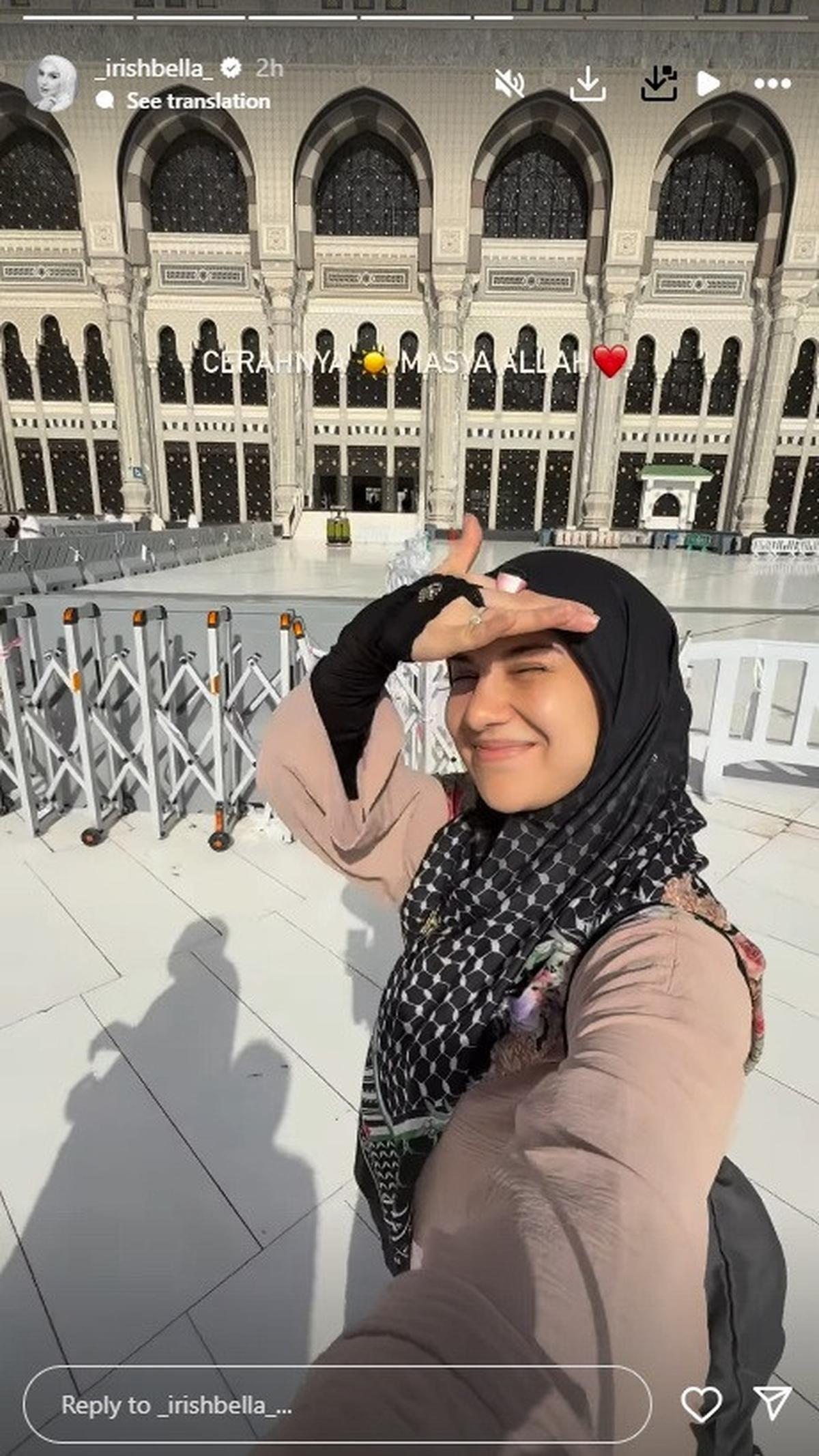 Berangkat Haji, Potret Irish Bella Sudah Berada di Tanah Suci - Didoakan Lancar dan Mabrur