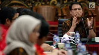 Wasekjen PDIP, Ahmad Basarah memberikan keterangan pers saat Diskusi dan Rencana Deklarasi Keterbukaan Informasi Publik Partai Politik di kantor DPP PDIP Jakarta, Rabu(28/3). (Liputan6.com/Johan Tallo)