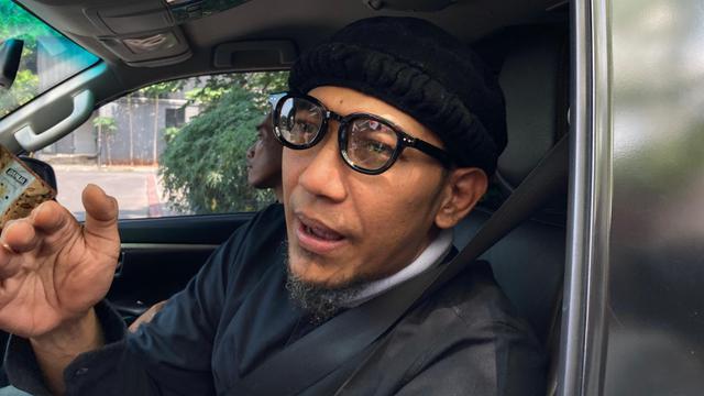 Aji Darmaji suami Mpok Alpa