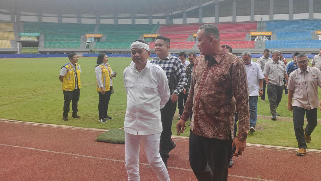 Baru Diresmikan Presiden, Dedi Mulyadi Sebut Rumput Stadion Patriot Bekasi Botak