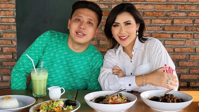 Pamer Rambut Pendek, Ini 6 Potret Rey Utami yang Kini Lepas Hijab