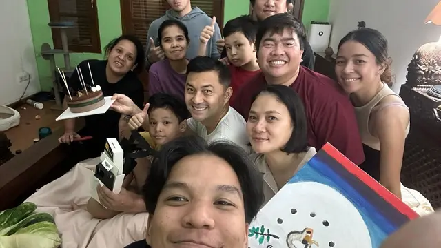 7 Momen Ulang Tahun Anjasmara ke 48 Tahun, Dapat Hadiah Mahal dari Istri
