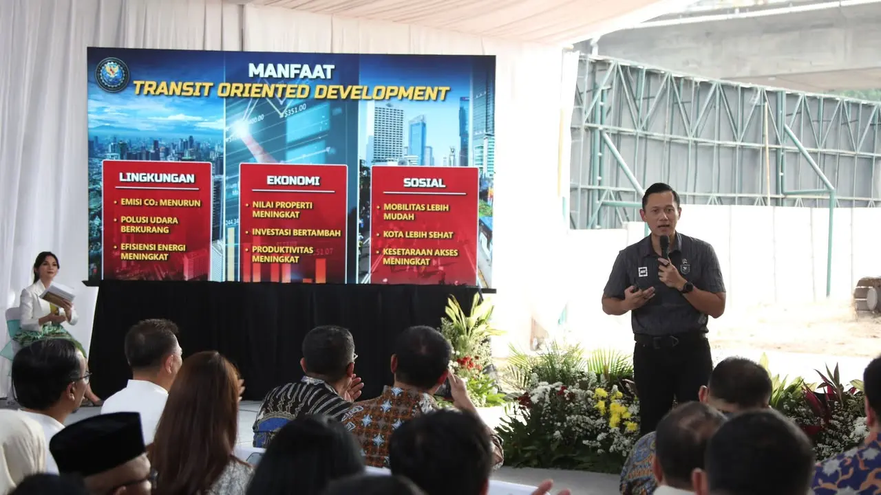 Menteri Koordinator Bidang Infrastruktur dan Pembangunan Kewilayahan Agus Harimurti Yudhoyono (AHY)