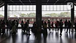 Sejak Minggu 29 Juni 2025, gedung baru Stasiun Tanah Abang diresmikan usai melalui proses revitalisasi yang signifikan. (Liputan6.com/Angga Yuniar)