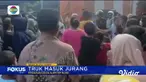 Simak Fokus Pagi (17/07) dengan beberapa topik pilihan sebagai berikut, Operasi Patuh 2023, Kebakaran Hanguskan Sejumlah Rumah, Satu Tewas, Sekelompok Orang Serang Warga, Maling Ponsel Digerebek saat Pesta Narkoba.
