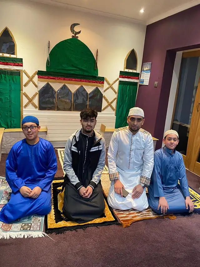 Masjid di dalam masjid