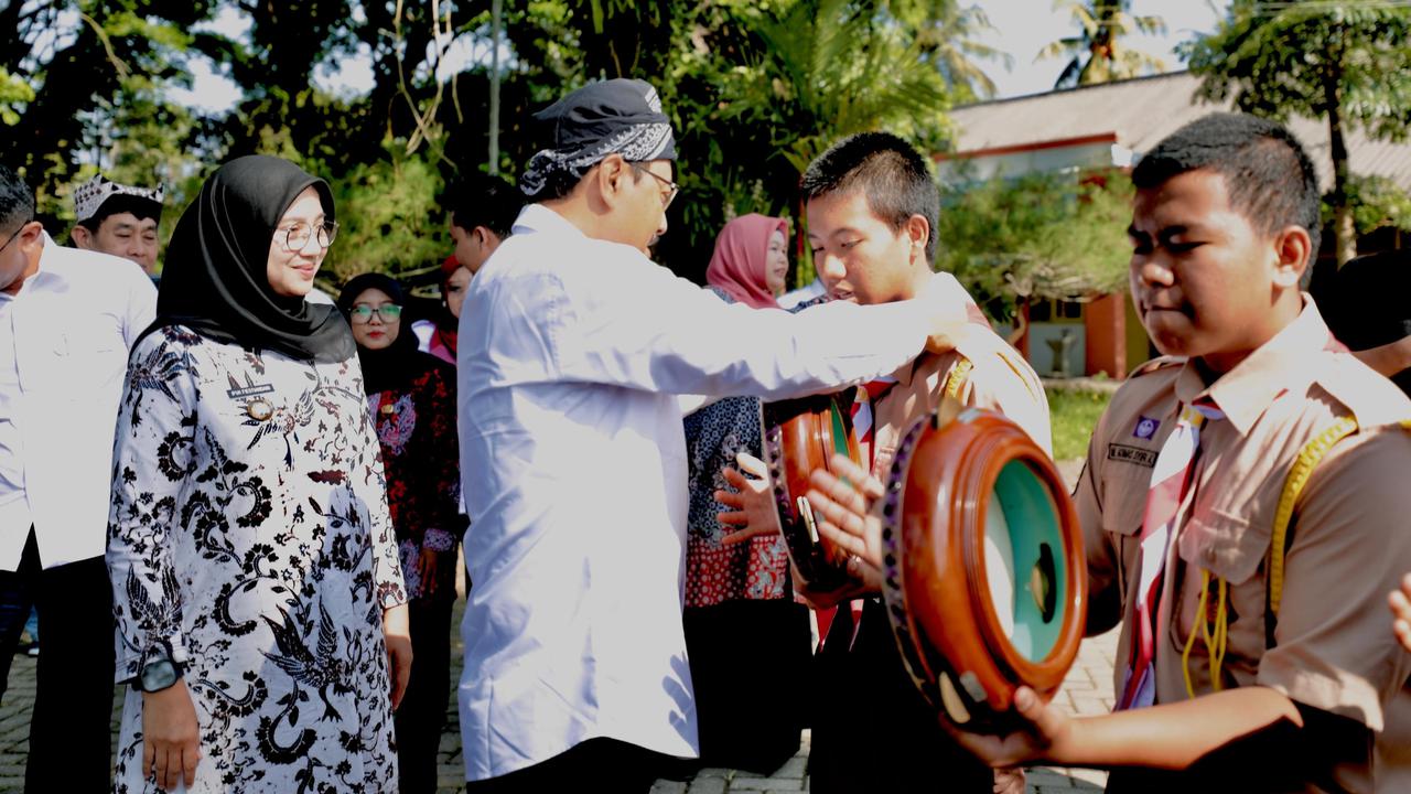 Kunker ke Banyuwangi, Gus Ipul Bangga Siswa Sekolah Rakyat Punya Segudang Talenta